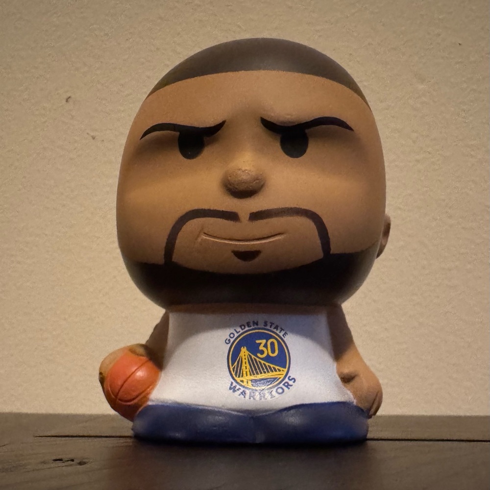 Steph Curry Jumbo Squeezy  Mate NBA Golden State Warriors Basketball Figurine
